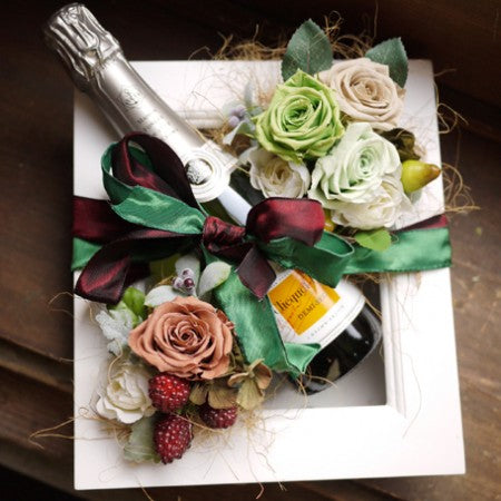 ヴーヴクリコ  ホワイトラベル　誕生日祝い