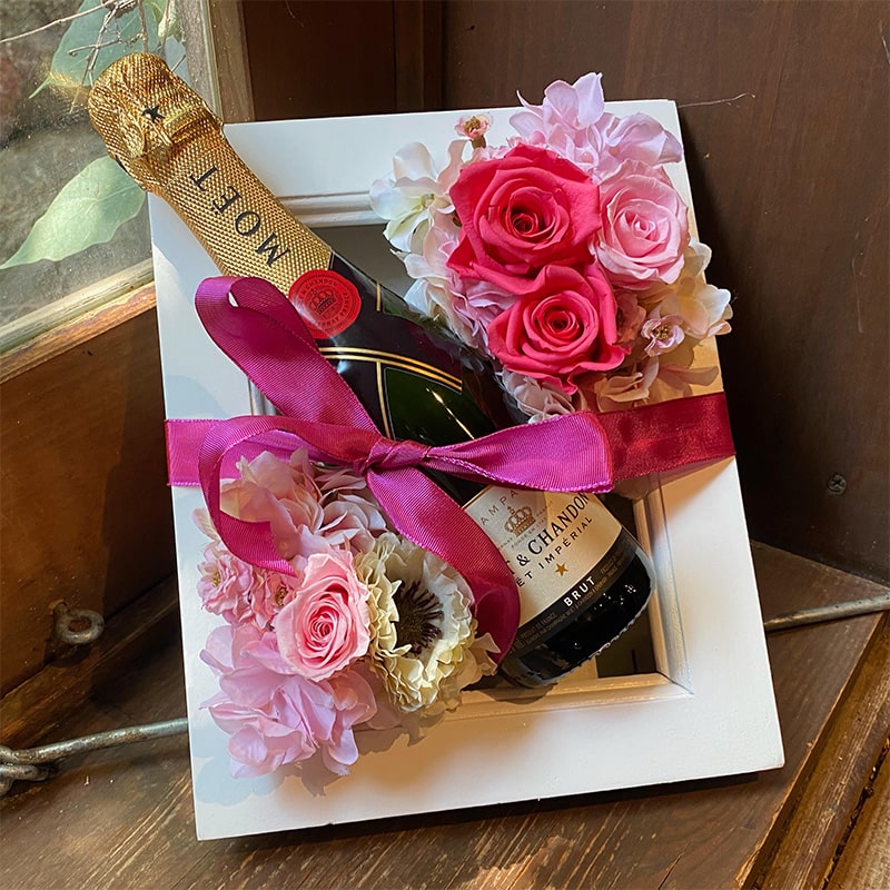 結婚祝い　花とシャンパンギフト